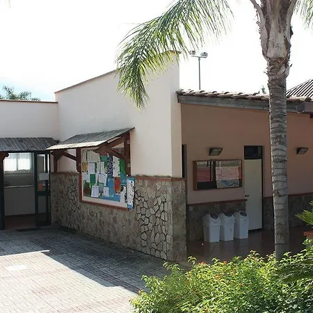 Trivento Aparthotel 2*