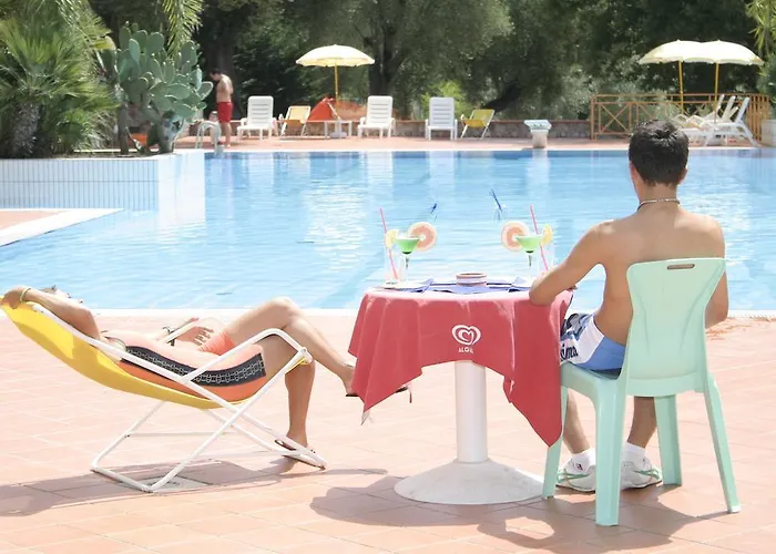 Trivento Apartahotel