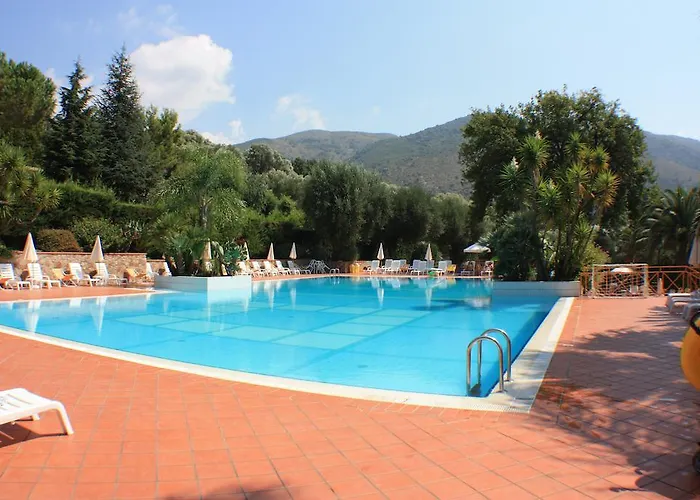 Trivento Apartahotel 2*