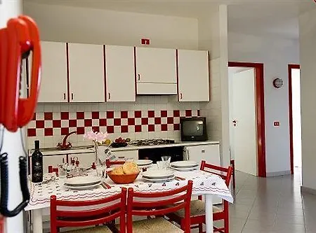 Trivento Hotel apartamentowy Palinuro